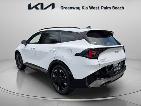 Certified 2026 Kia Sportage SX FWD image 5