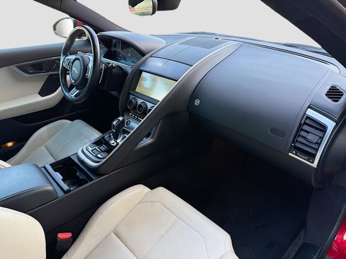 Used 2023 Jaguar F-TYPE Convertible image 13
