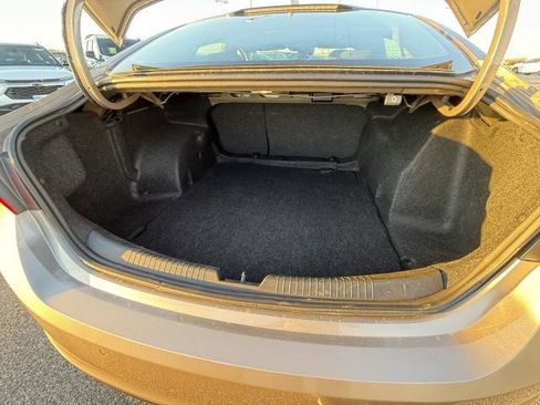Used 2024 Chevrolet Malibu LT image 26