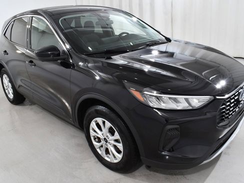 Used 2023 Ford Escape Active w/ Tech Pack #2 image 5