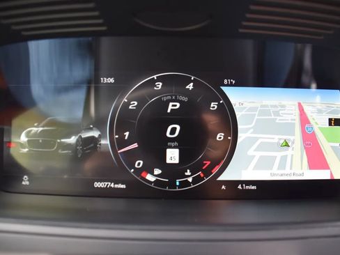 Used 2023 Jaguar F-TYPE R image 29