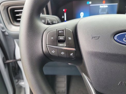 New 2025 Ford Maverick XL w/ Equipment Group 102A image 11