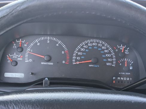 Used 1998 Dodge Ram 1500 Truck ST image 21