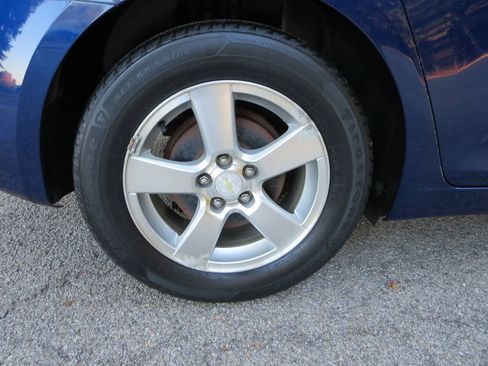 Used 2012 Chevrolet Cruze LT FWD image 14