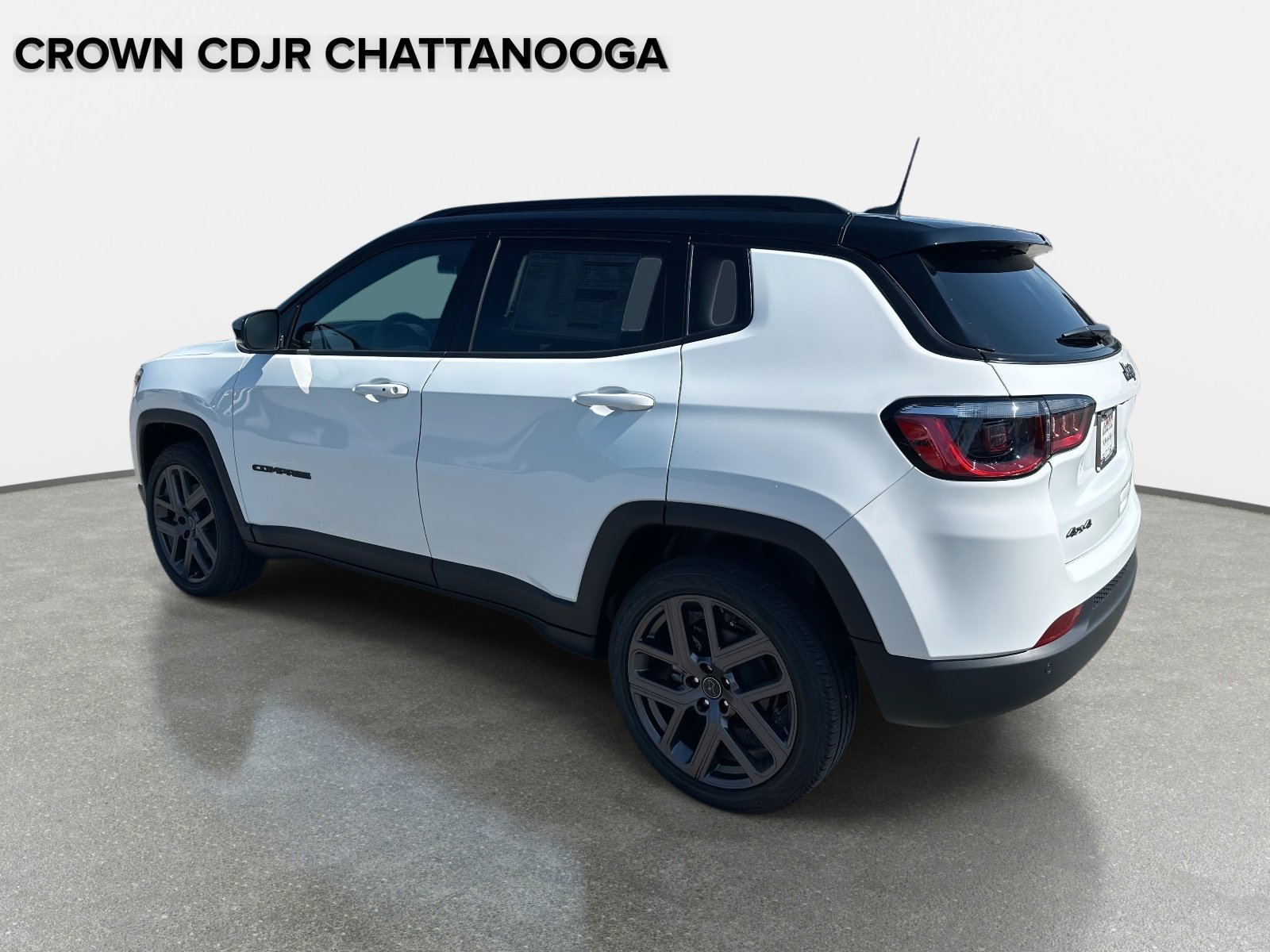 New 2025 Jeep Compass Limited w/ Sun & Sound Group AWD/4WD image 6