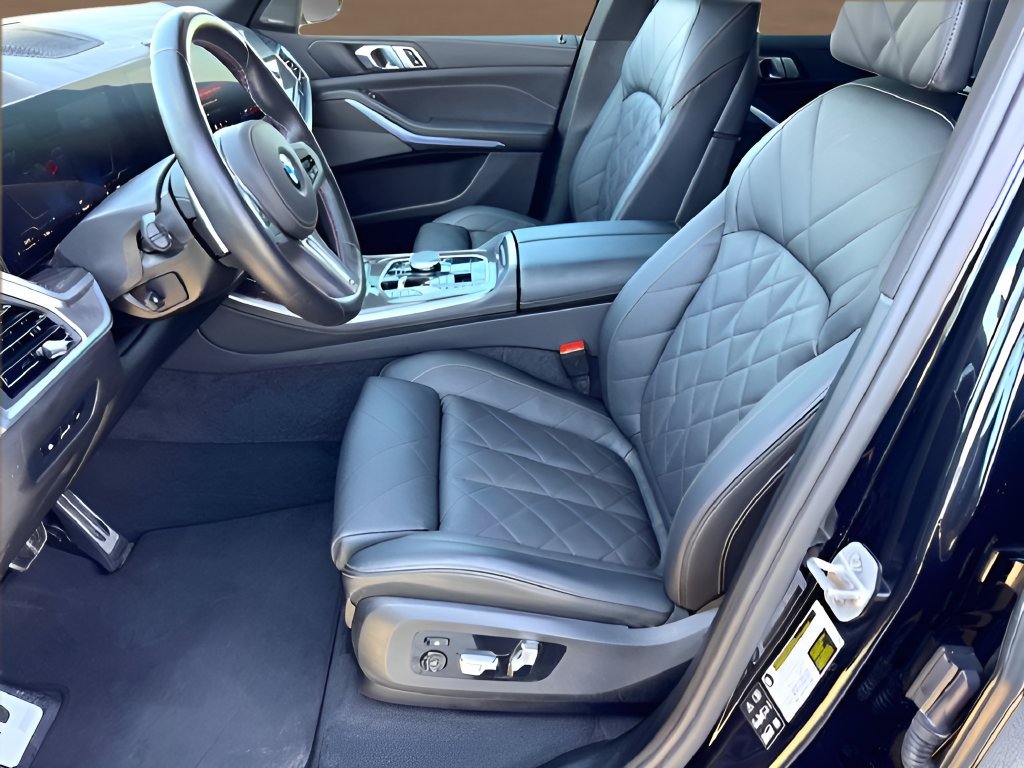 Used 2026 BMW X5 M60i AWD/4WD image 12