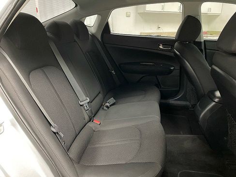 Used 2019 Kia Optima LX image 13