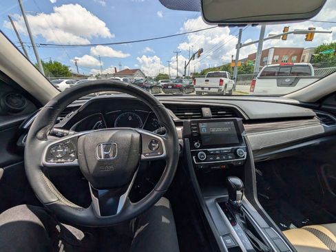 Used 2020 Honda Civic EX-L image 21