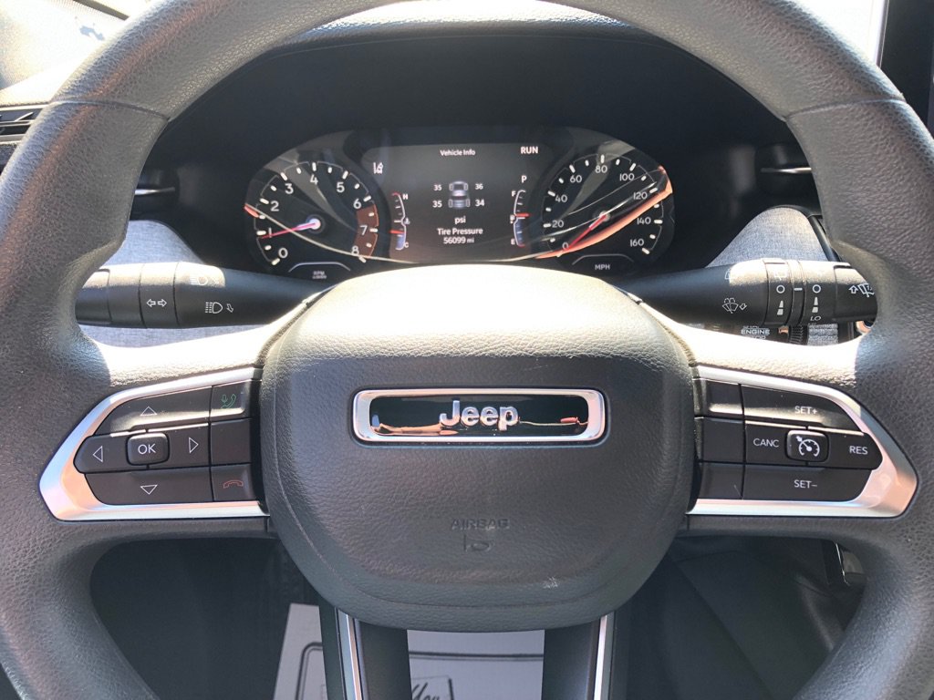 Used 2023 Jeep Compass Sport AWD/4WD image 34