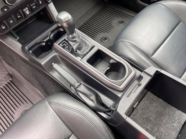 Used 2023 Toyota Tacoma TRD Sport w/ TRD Premium Sport Package AWD/4WD image 9