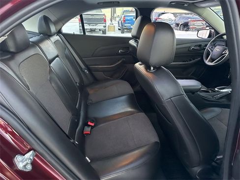 Used 2015 Chevrolet Malibu LT w/ Power Convenience Package image 16