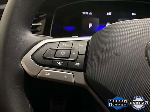 Used 2025 Volkswagen Jetta Sport image 33