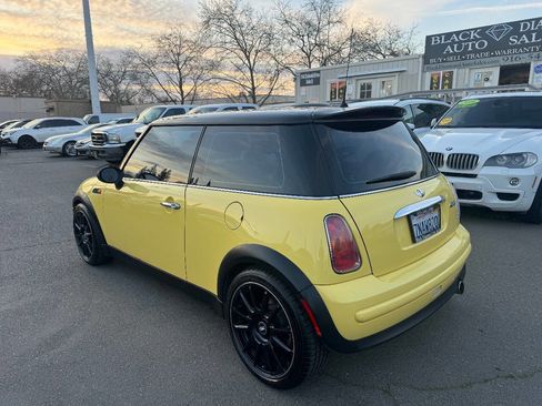 Used 2002 MINI Cooper Hardtop image 4