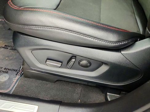 Used 2023 Ford Explorer ST-Line image 11