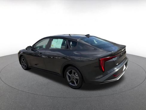 Used 2025 Kia K4 FWD image 10