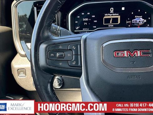Used 2023 GMC Sierra 1500 SLT w/ SLT Premium Package AWD/4WD image 12