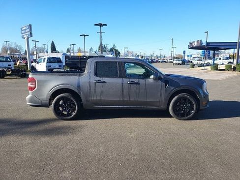 New 2026 Ford Maverick Lobo image 9