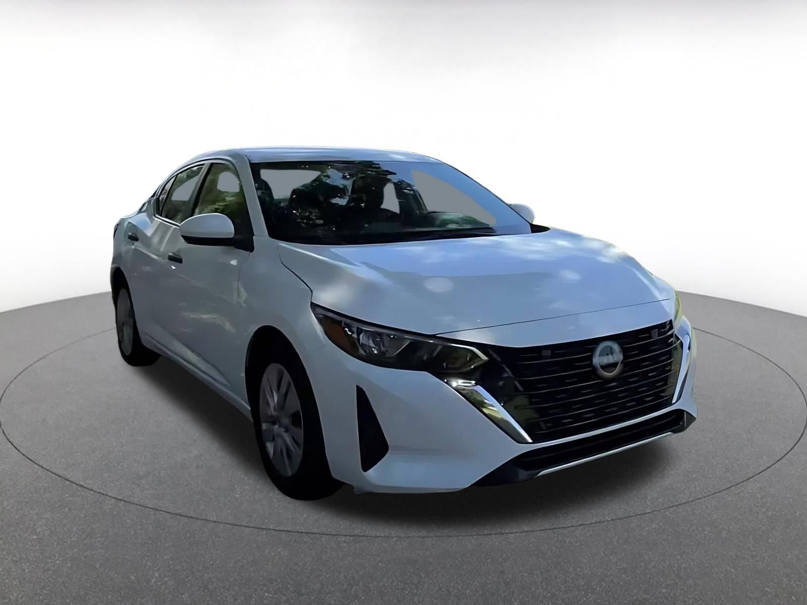 Used 2025 Nissan Sentra S FWD image 3