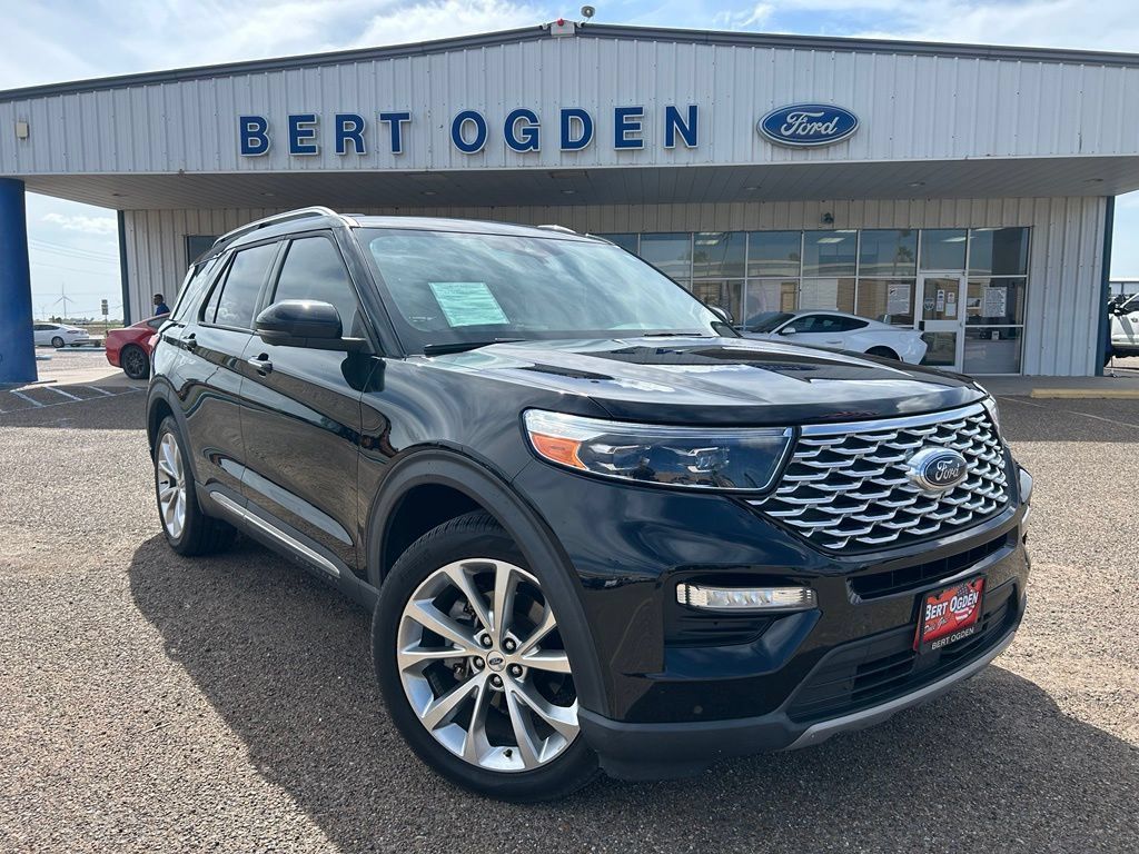 Used 2023 Ford Explorer Platinum w/ Equipment Group 601A RWD image 1