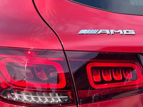 Used 2022 Mercedes-Benz GLC 43 AMG 4MATIC image 8