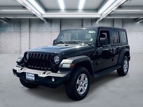 Used 2022 Jeep Wrangler Unlimited Sport AWD/4WD image 1