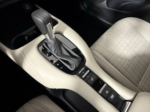 Used 2024 Honda HR-V LX image 24