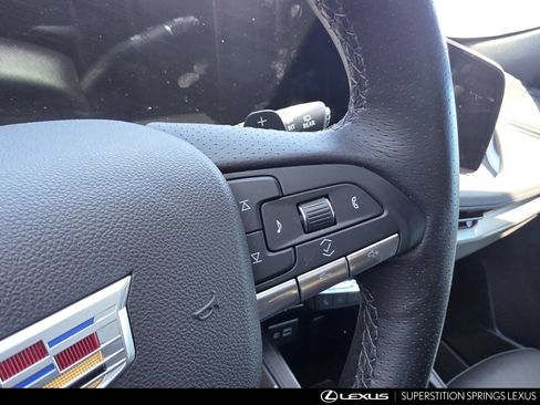 Used 2025 Cadillac XT4 Sport w/ Cold Weather Package FWD image 10