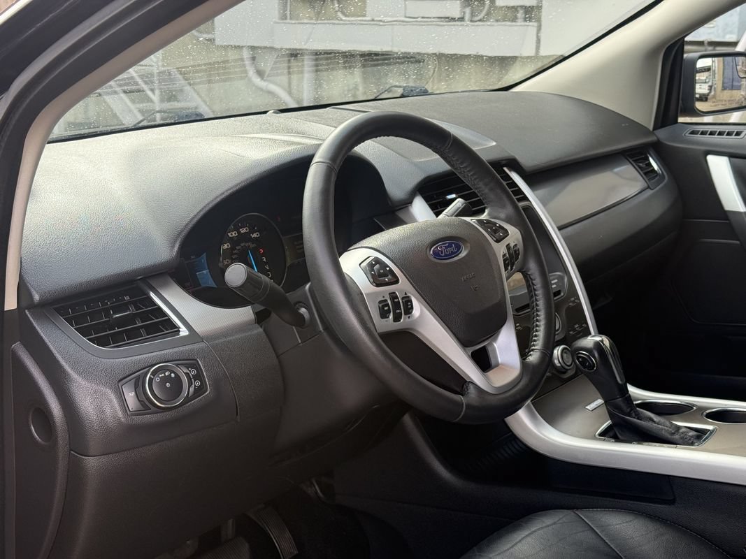 Used 2011 Ford Edge SEL w/ 202A Rapid Spec Order Code FWD image 6