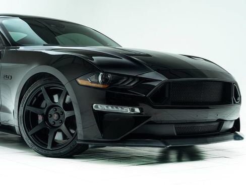 Used 2021 Ford Mustang GT Premium w/ GT Performance Package RWD image 4