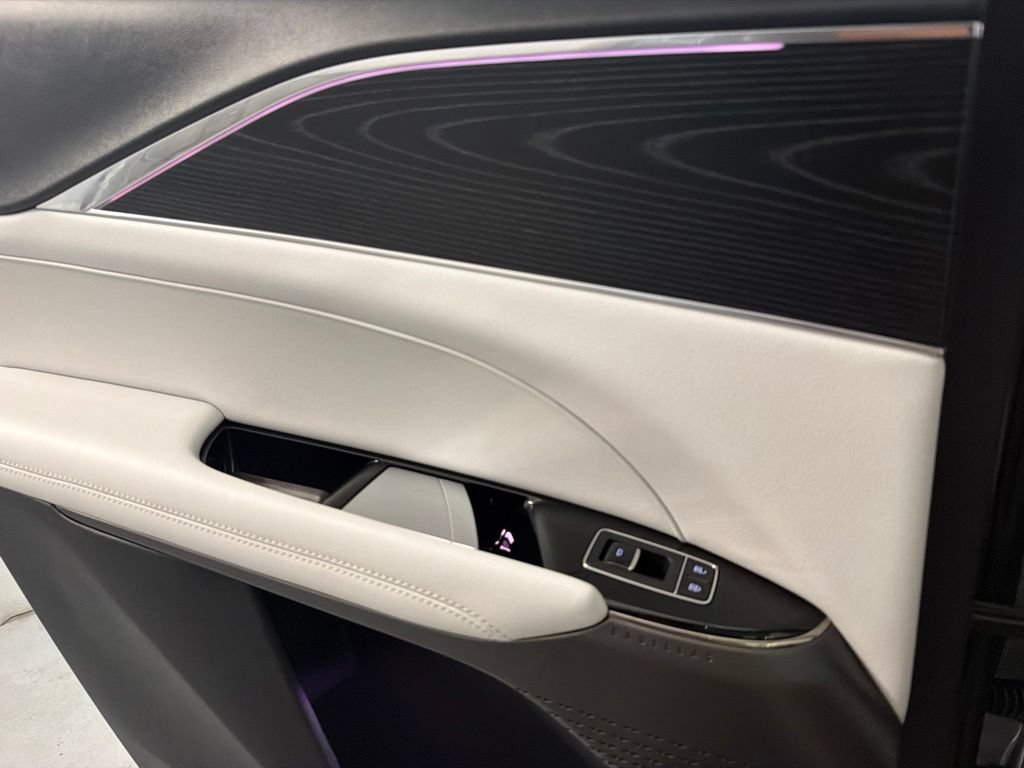 Certified 2024 Cadillac Lyriq Sport RWD image 58