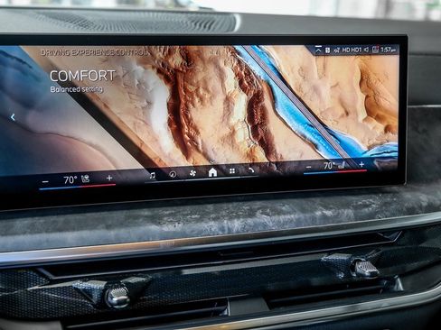 New 2026 BMW X7 xDrive40i w/ M Sport Package image 13