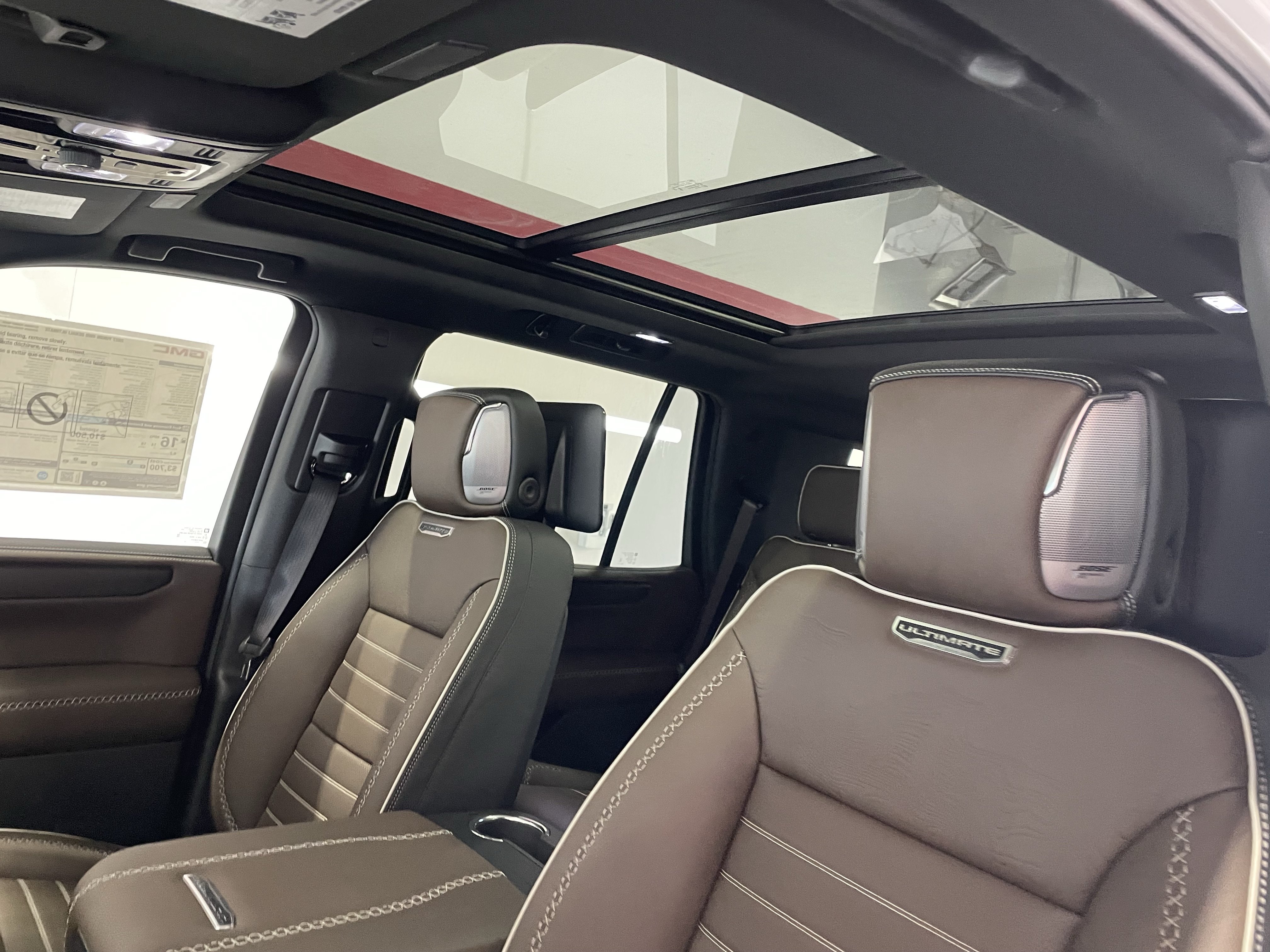 New 2027 GMC Yukon Denali Ultimate AWD/4WD image 3