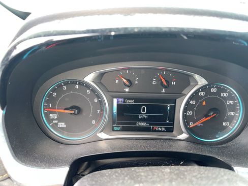 Used 2019 Chevrolet Traverse LT AWD/4WD image 9