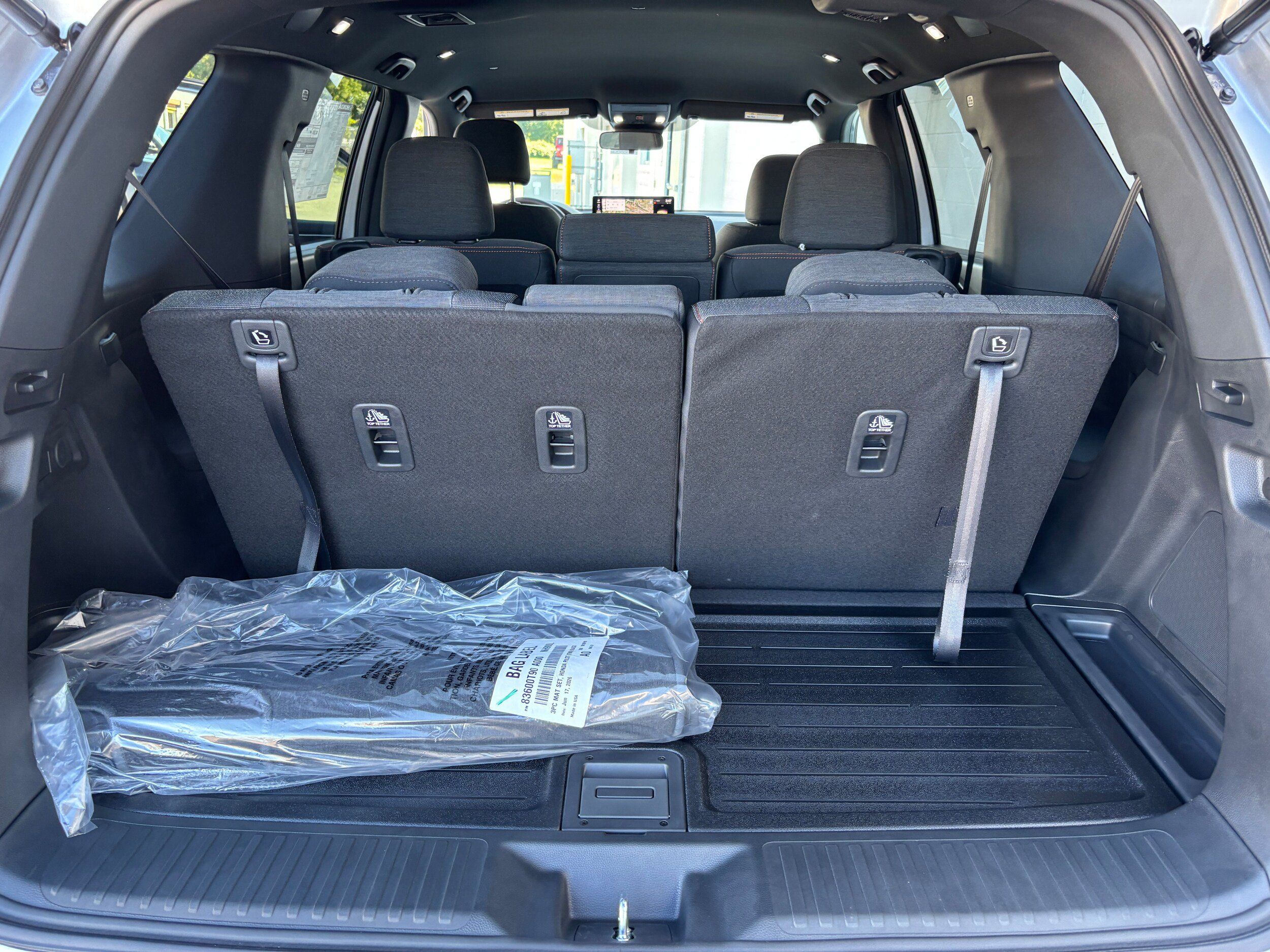 New 2026 Honda Pilot Sport image 13
