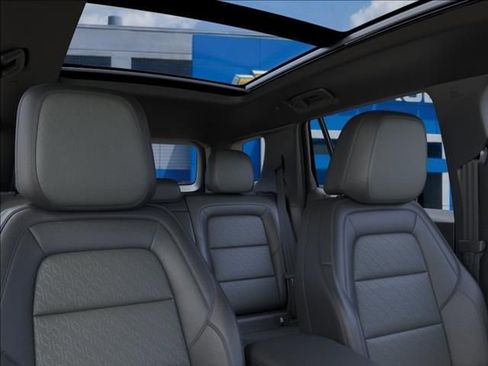 New 2026 Chevrolet Equinox LT FWD image 24