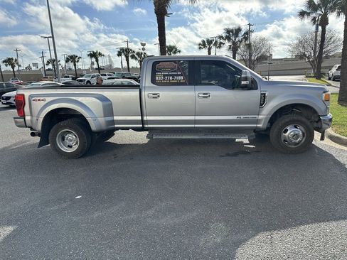 Used 2022 Ford F350 Lariat w/ Lariat Value Package image 7