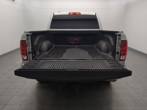 Used 2017 RAM 1500 Express AWD/4WD image 29