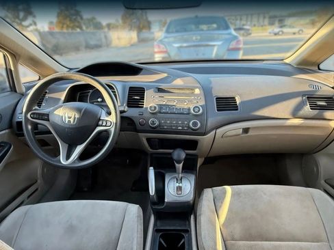 Used 2010 Honda Civic EX image 3
