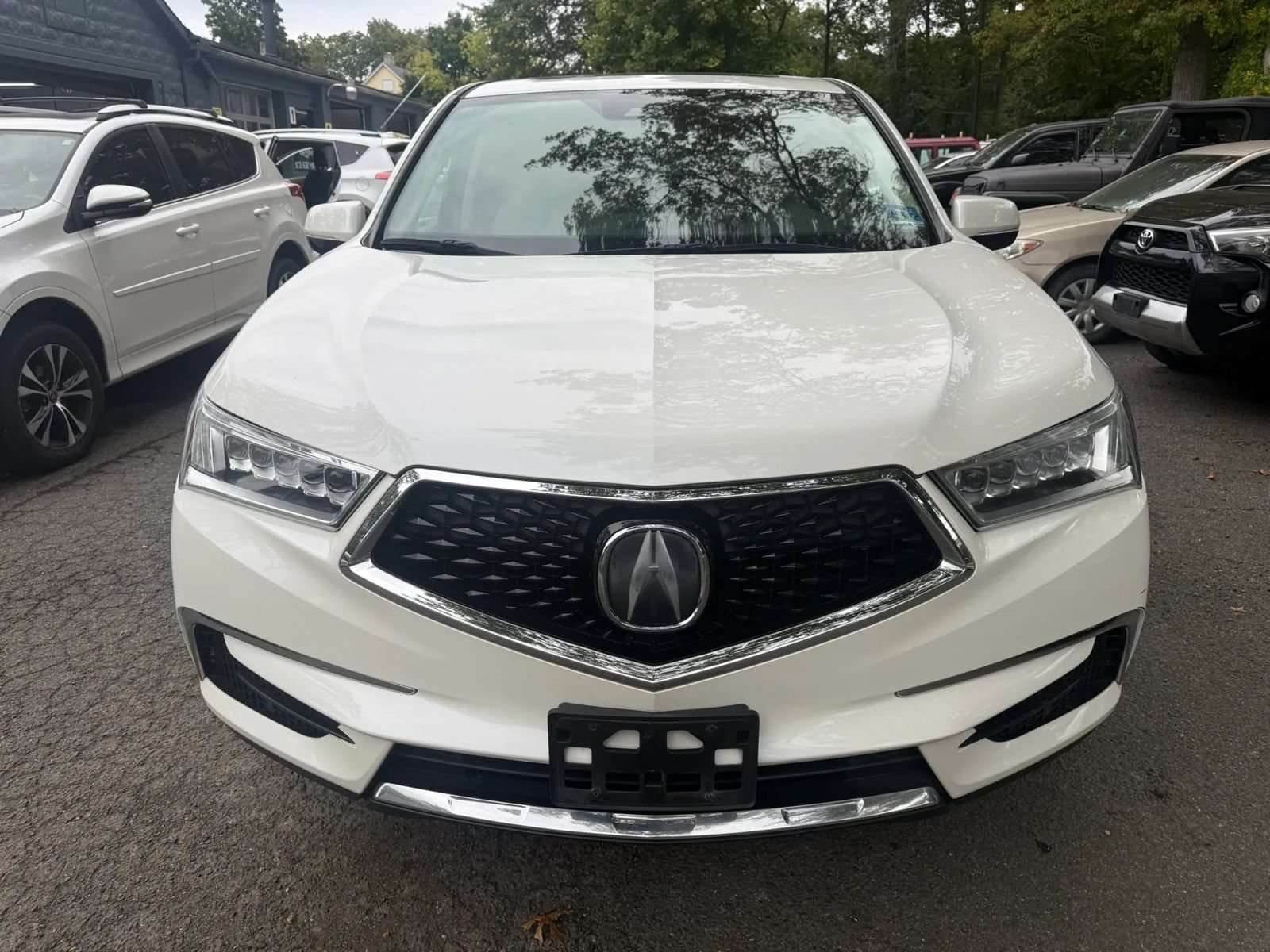 Used 2018 Acura MDX SH-AWD image 2