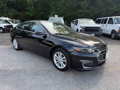 Used 2016 Chevrolet Malibu LT w/ Leather Package FWD image 7