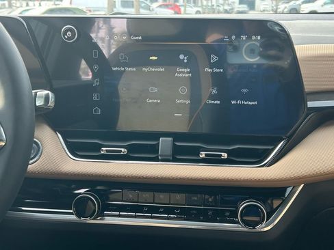 New 2026 Chevrolet Equinox ACTIV AWD/4WD image 19
