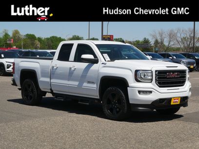 Used 2017 GMC Sierra 1500 SLE w/ SLE Value Package