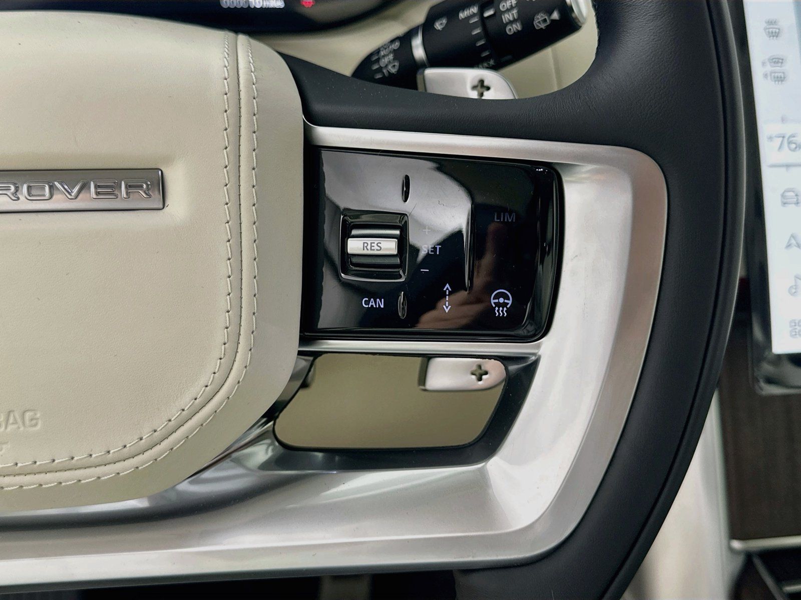 New 2027 Land Rover Range Rover SE AWD/4WD image 21