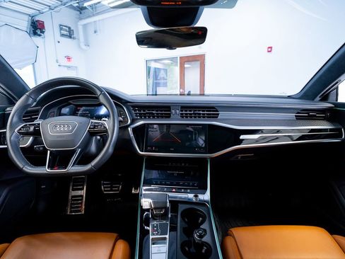 Used 2022 Audi RS 7 Sportback AWD/4WD image 47