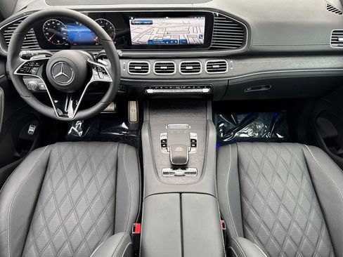 New 2026 Mercedes-Benz Maybach GLS 600 4MATIC image 26