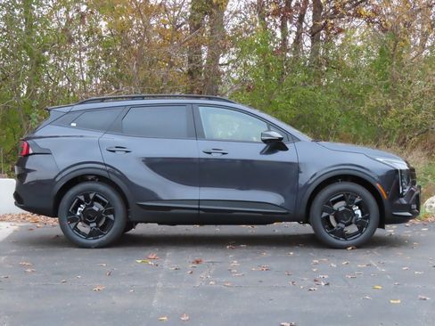 New 2026 Kia Sportage X-Line w/ X-Line Technology Package image 2