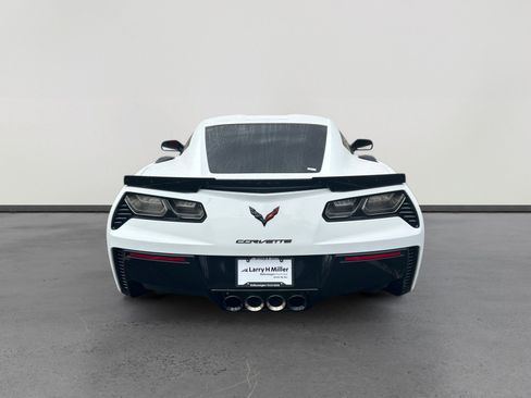 Used 2018 Chevrolet Corvette Z06 RWD image 4