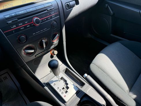 Used 2008 MAZDA MAZDA3 i Sport image 11