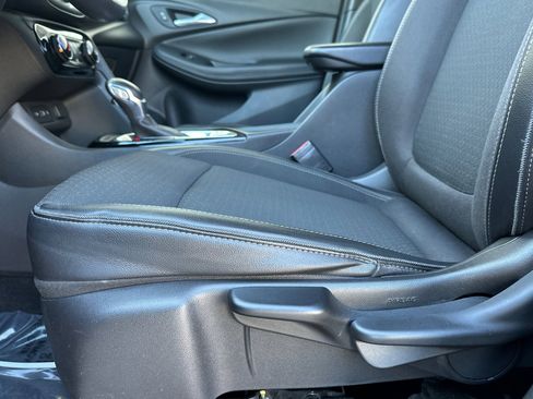 Used 2021 Buick Encore GX Preferred image 13