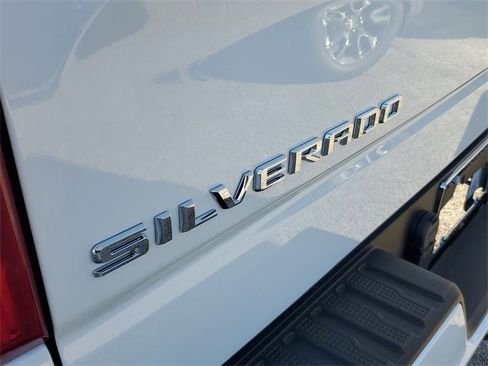 New 2026 Chevrolet Silverado 1500 Custom image 10